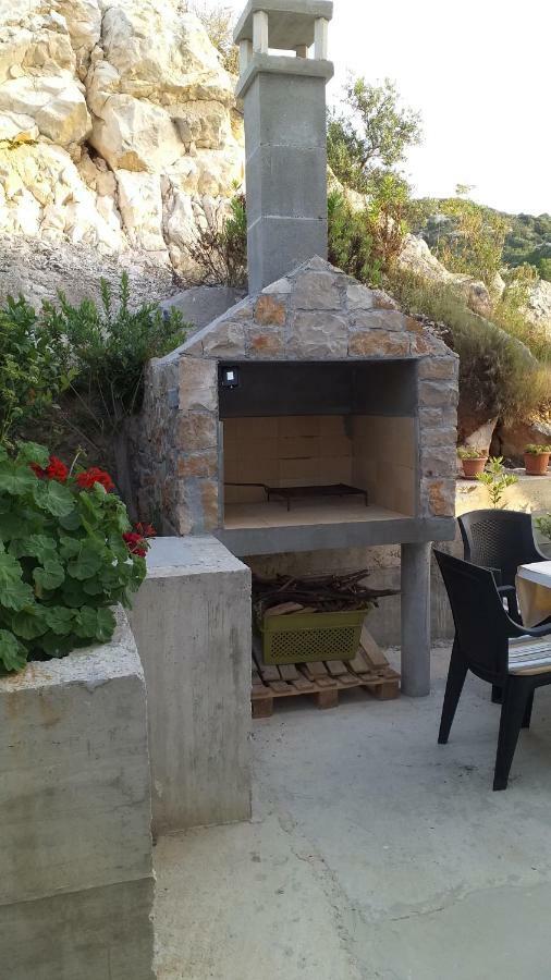 Apartment Zaklopatica Lastovo Екстер'єр фото