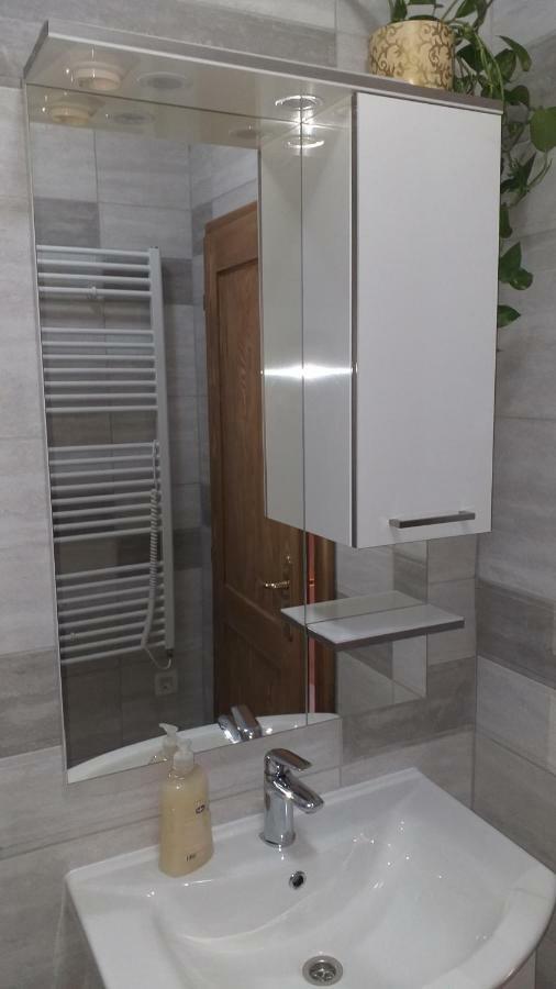 Apartment Zaklopatica Lastovo Екстер'єр фото