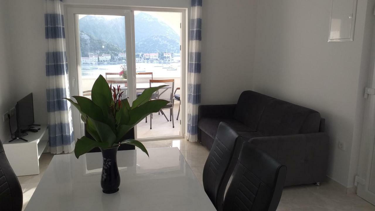 Apartment Zaklopatica Lastovo Екстер'єр фото